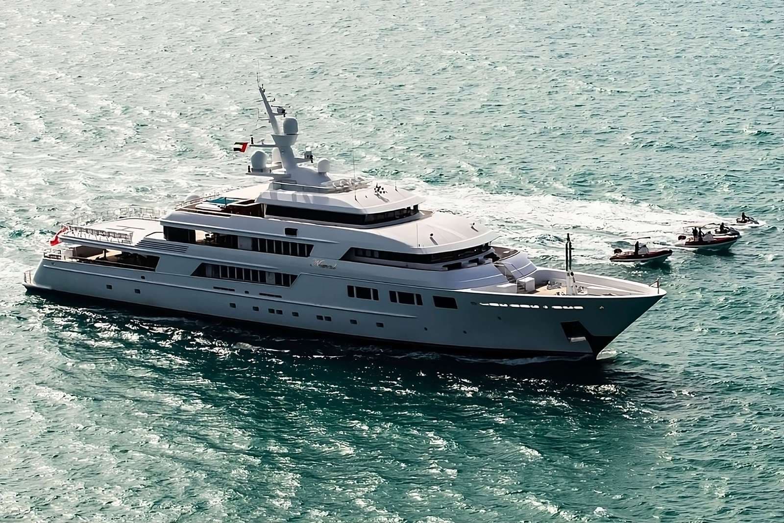 Nomad exterior