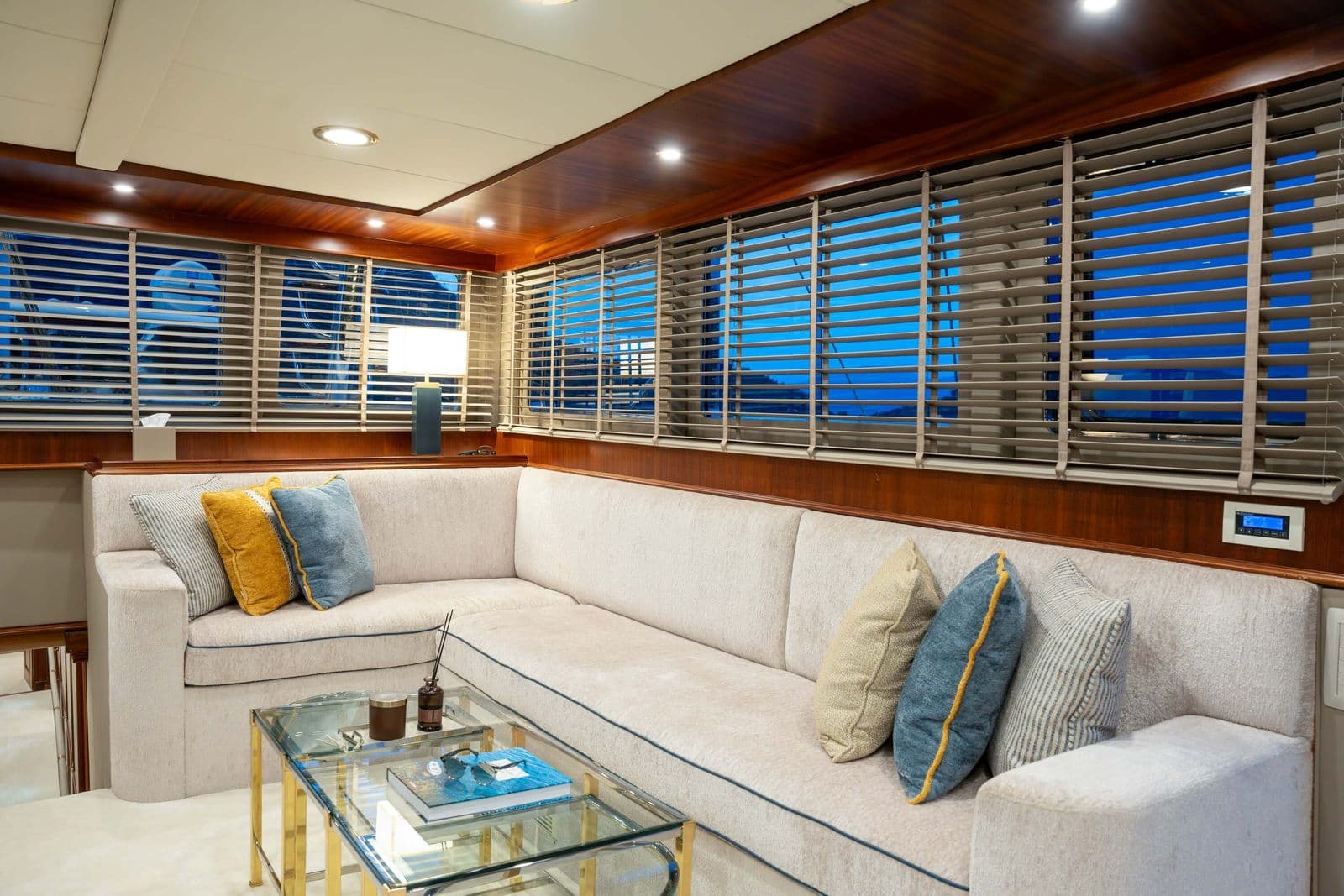 Nurten A deck