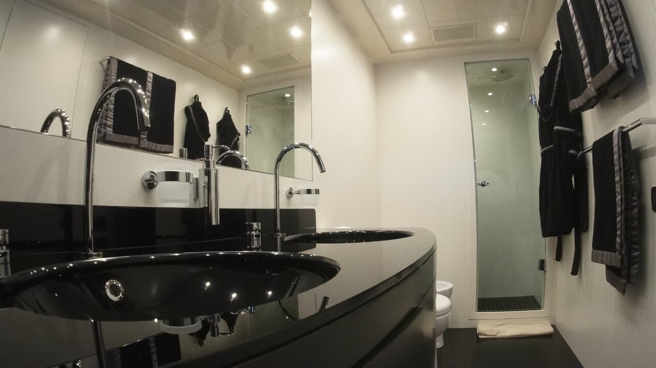 Only One interior
