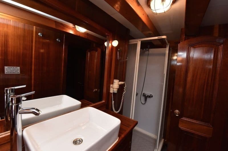 Perla cabin