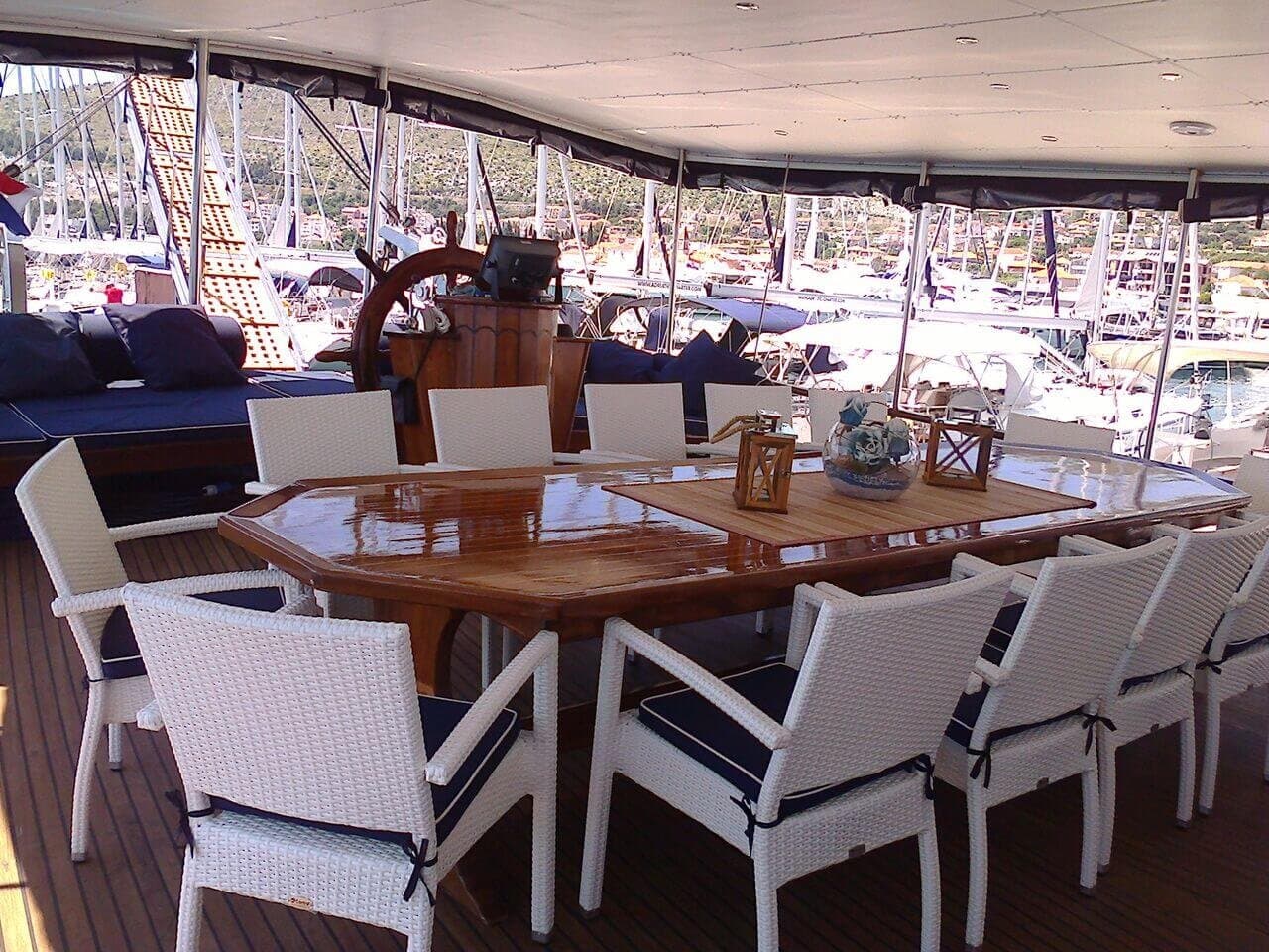 Perla deck