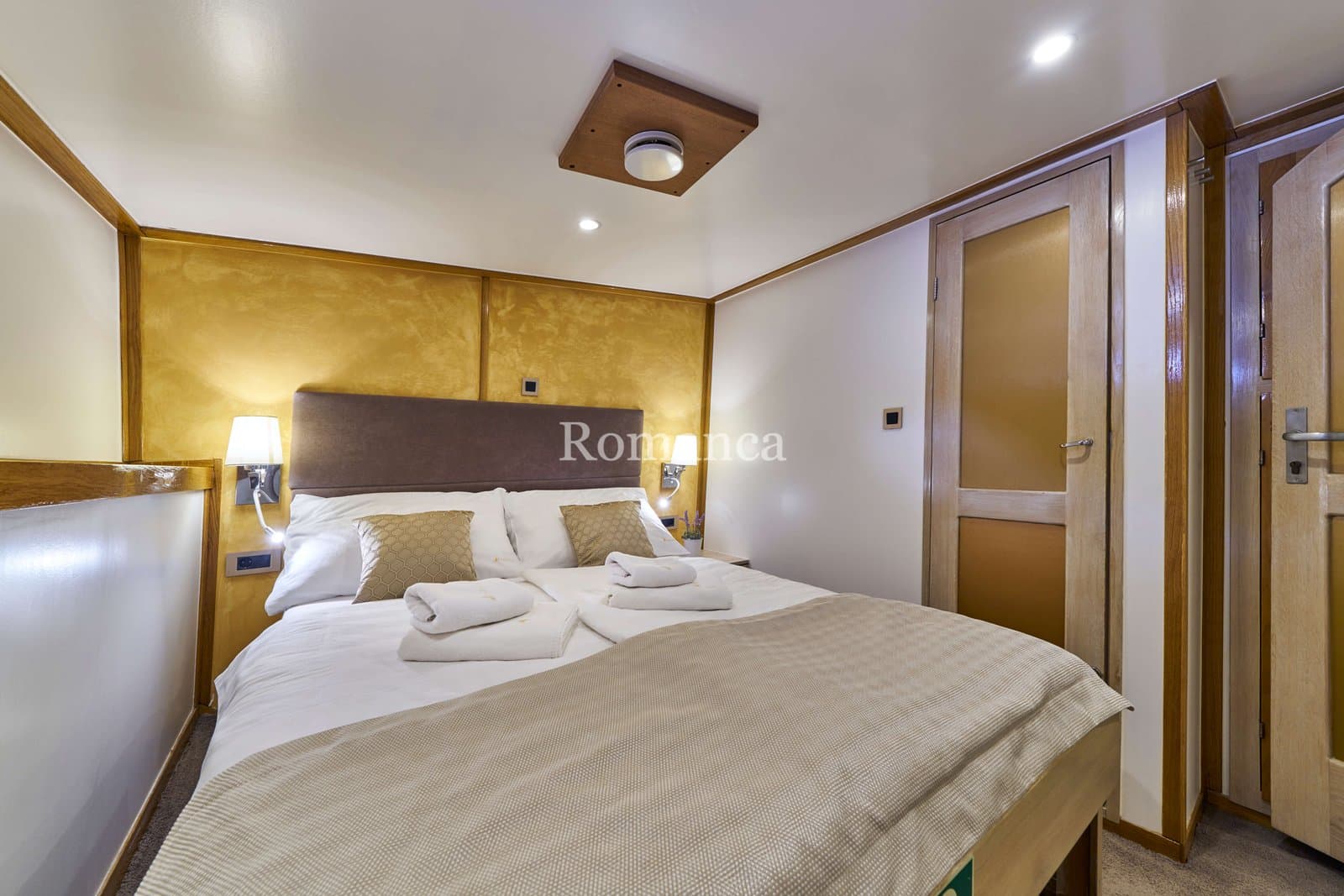 Romanca interior
