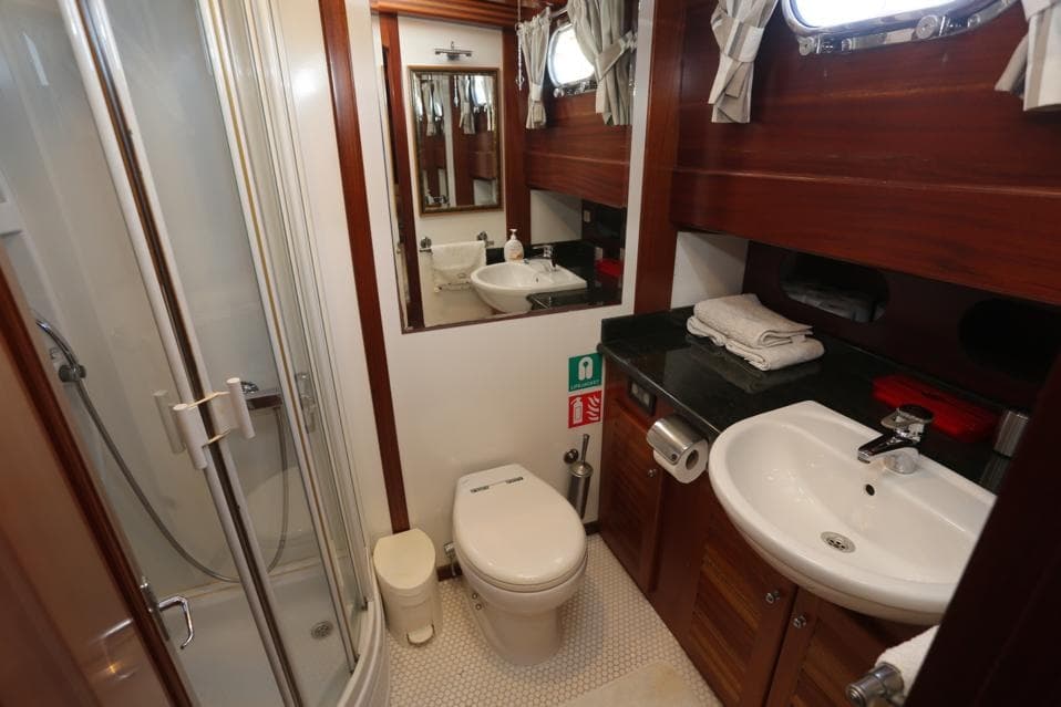 Ros Mare cabin