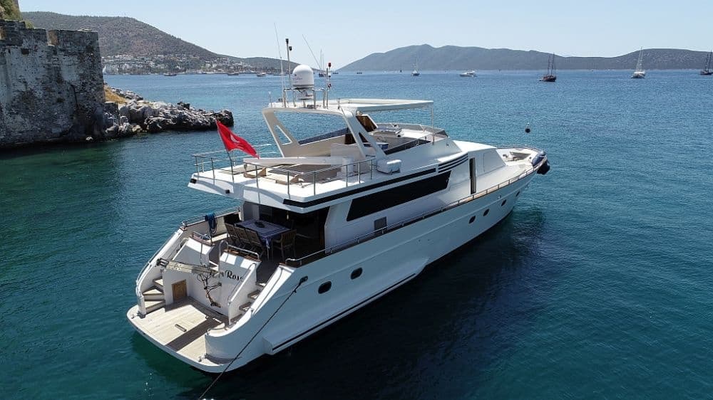 Rose 25 exterior