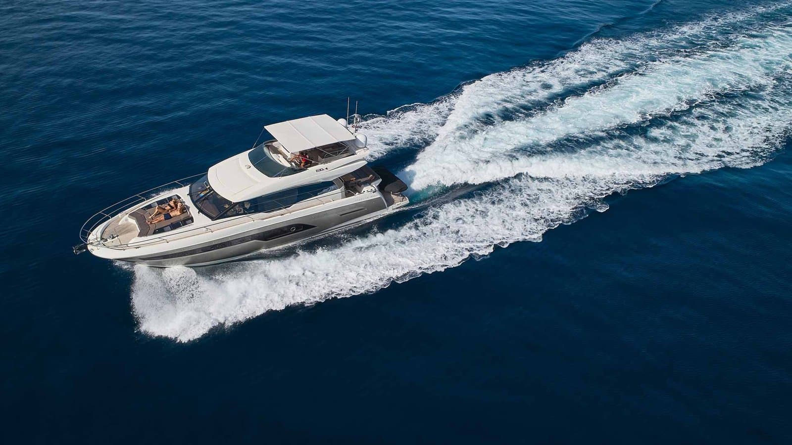 Simull exterior