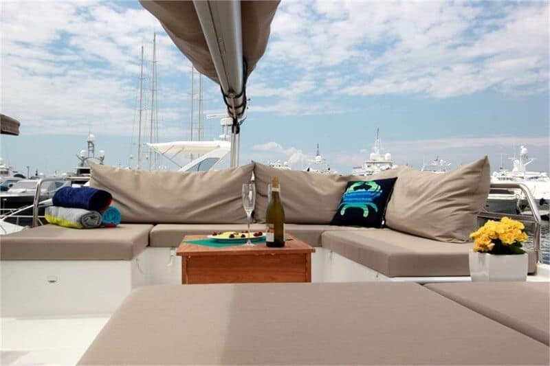 Saba 50 cabin