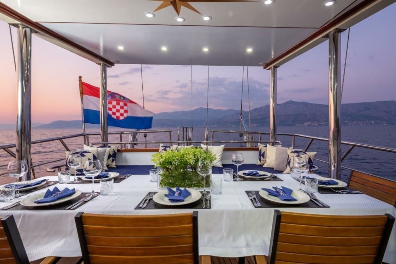 Saint Luca dining