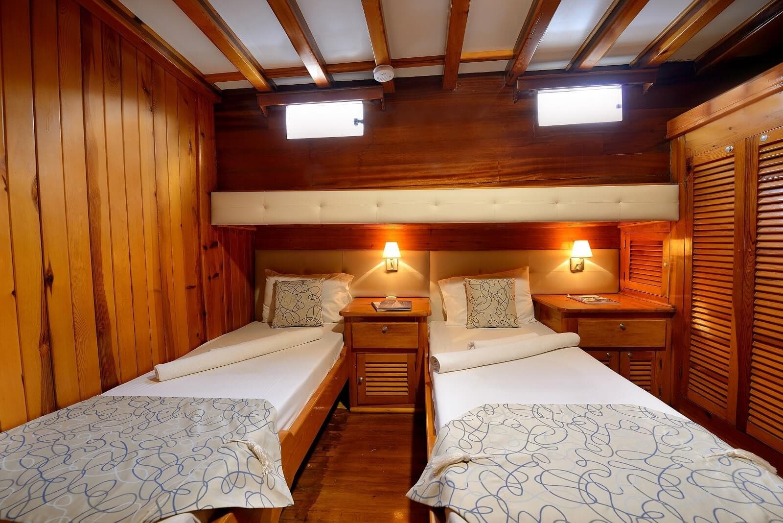 Salmakis cabin