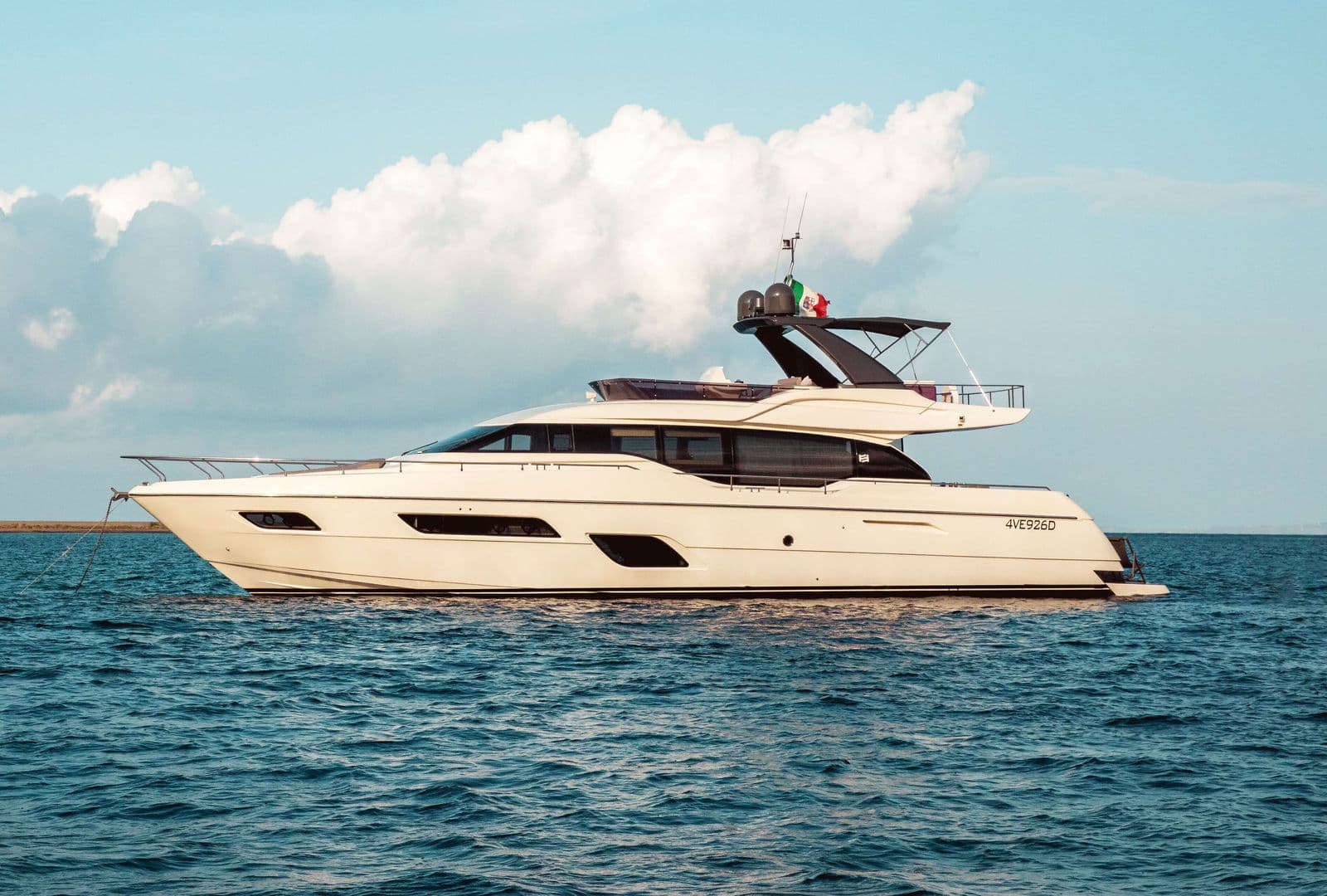Sea Sons exterior