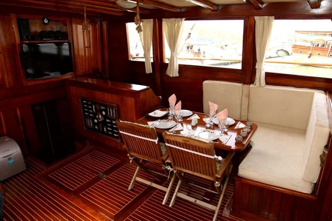 Sevahin interior