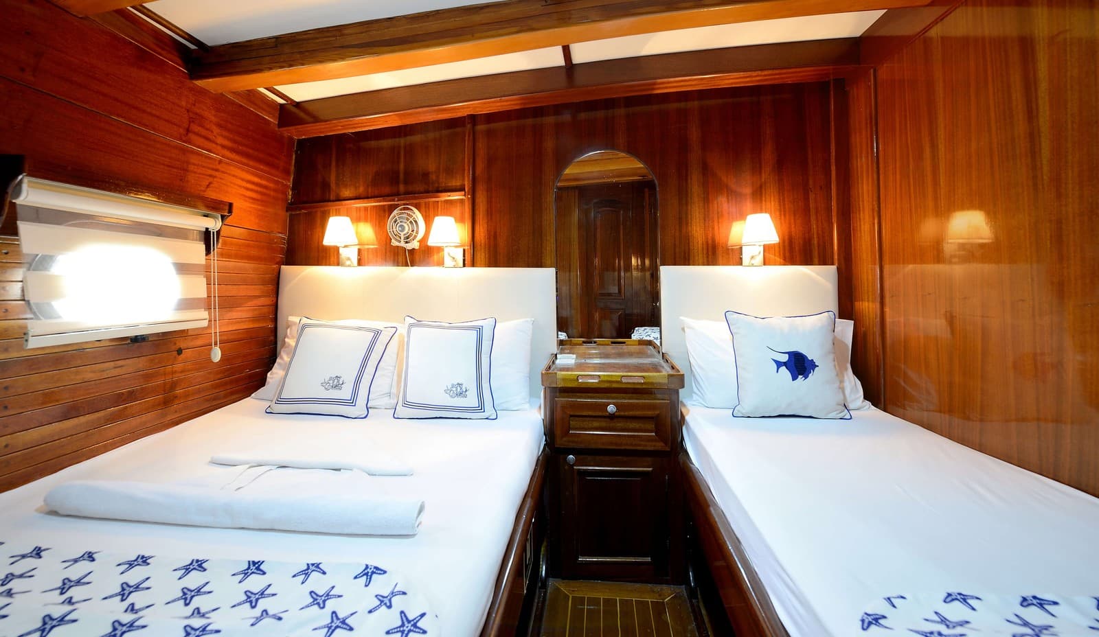 Sunworld IX interior