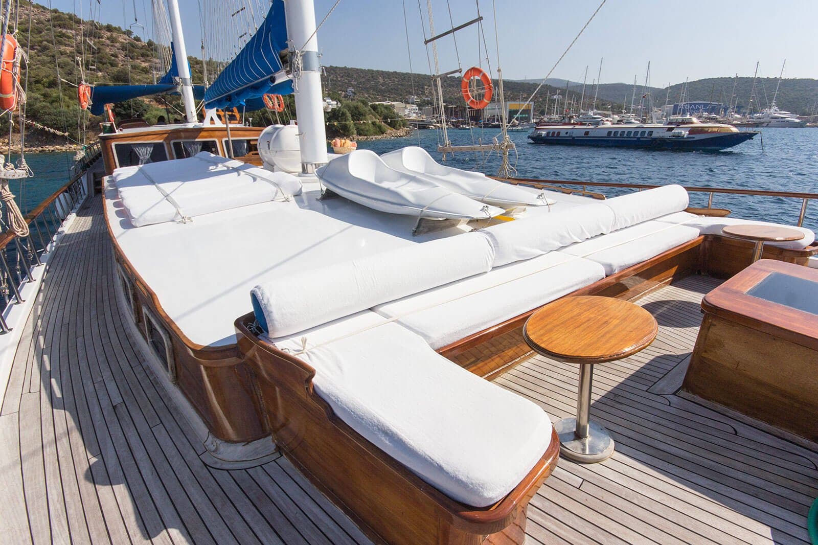 Sunworld IX cabin