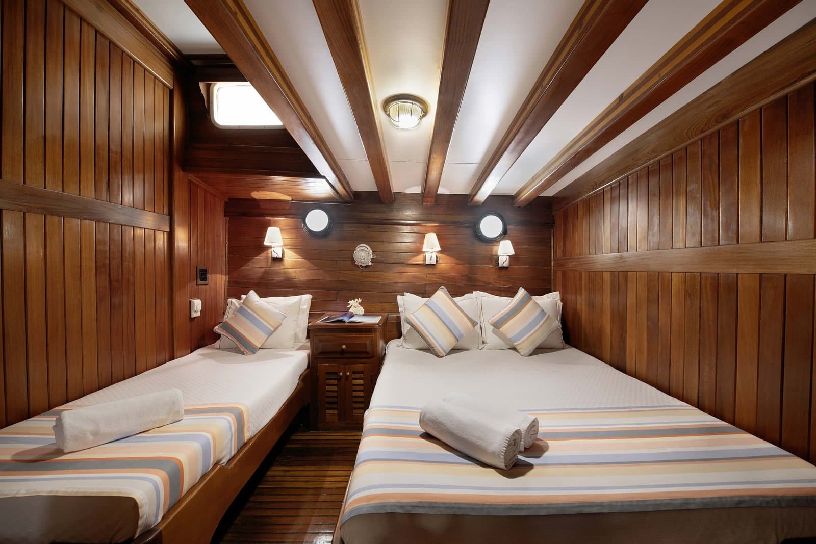 Sunworld VIII interior