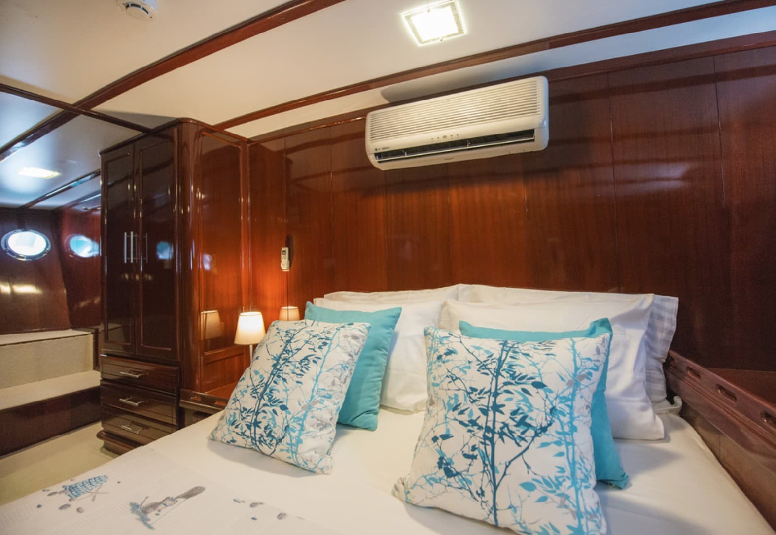 Vivere deck