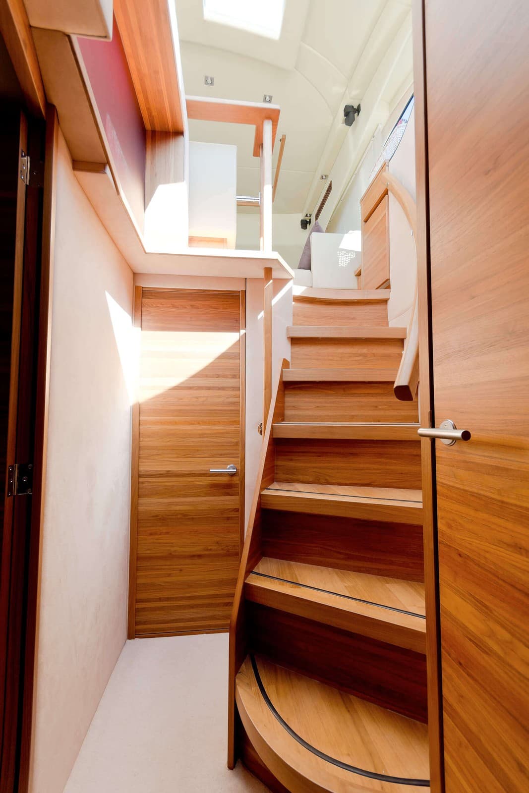 Wave Master cabin