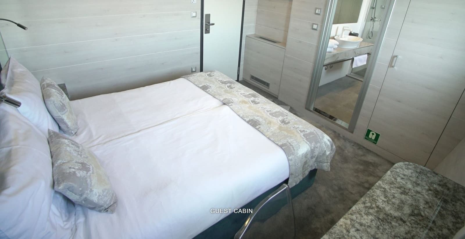 Yolo cabin