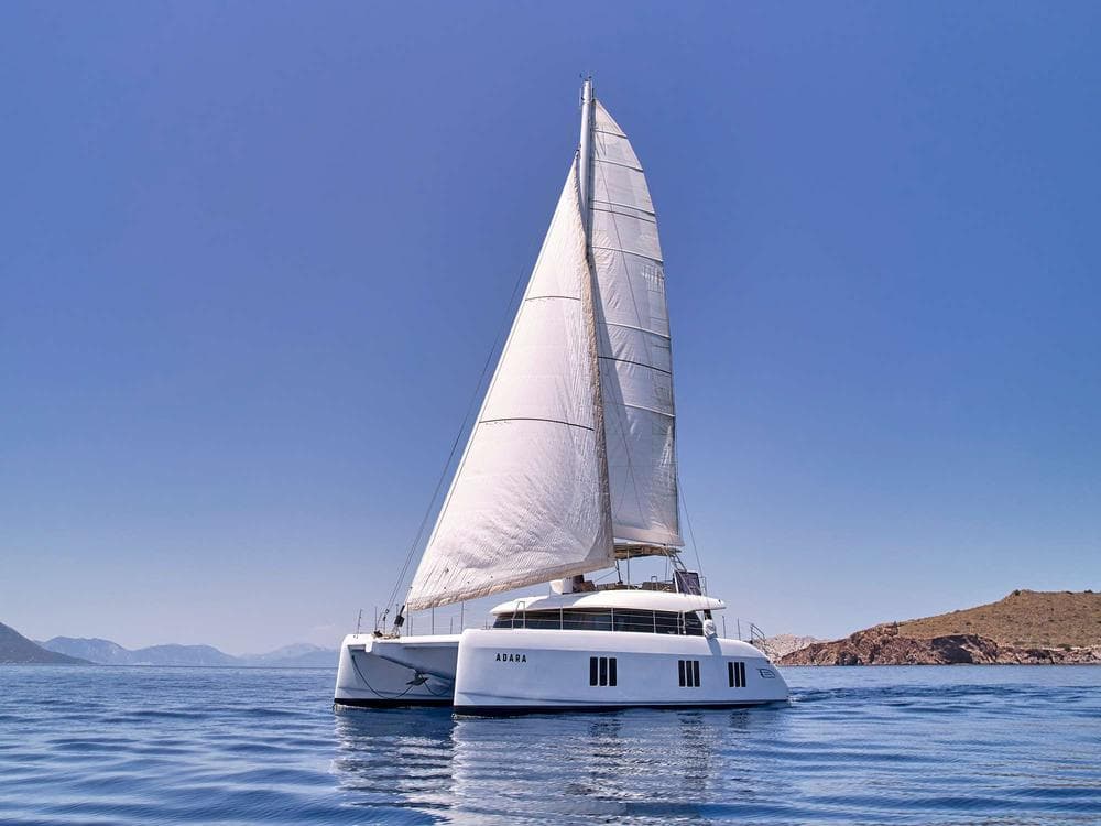 Adara exterior