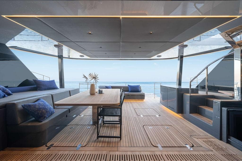 Adara Next cabin