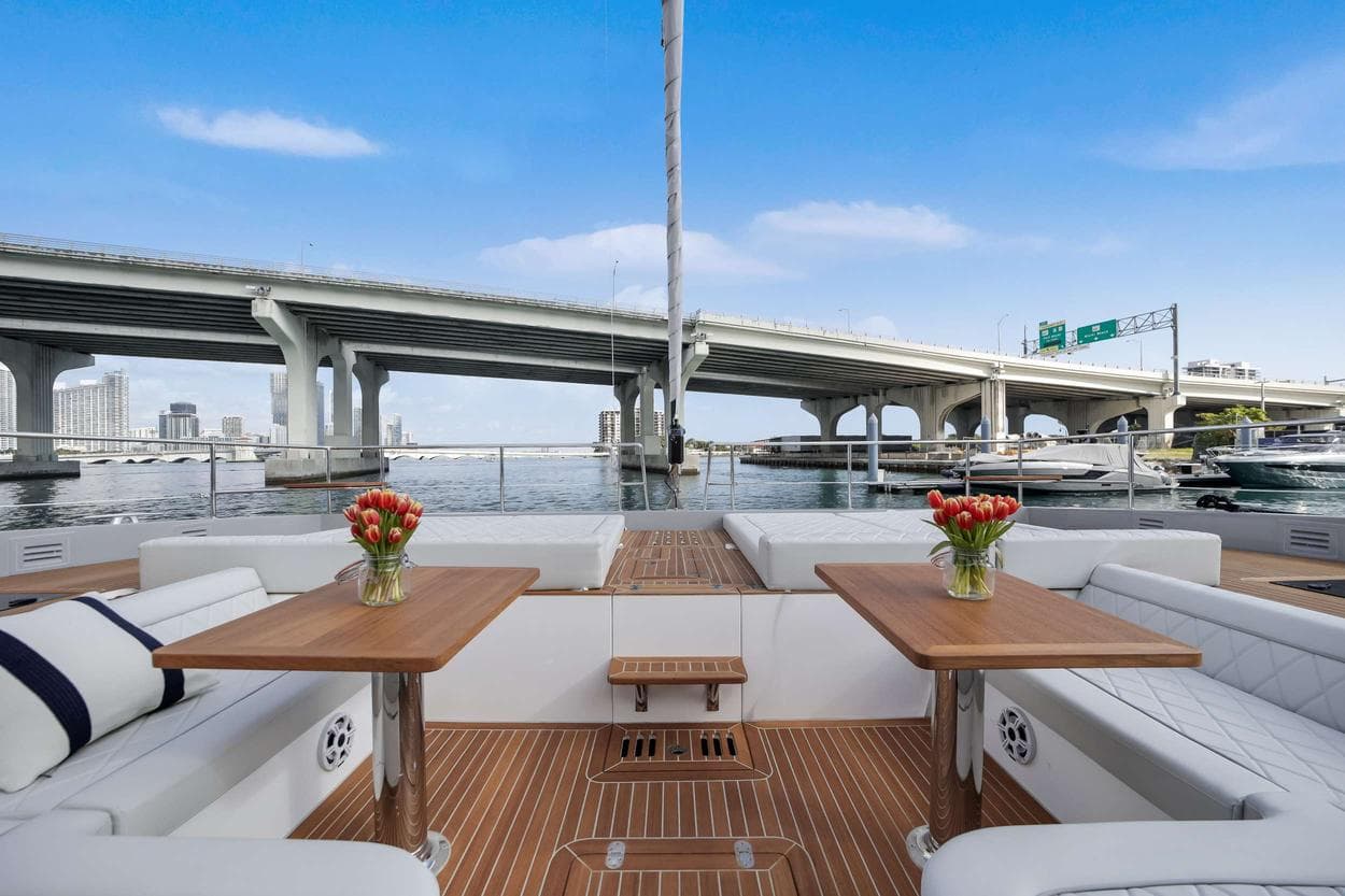 Rumrunner deck