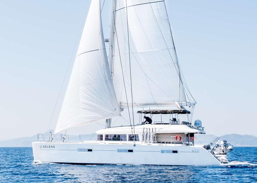 Selene exterior