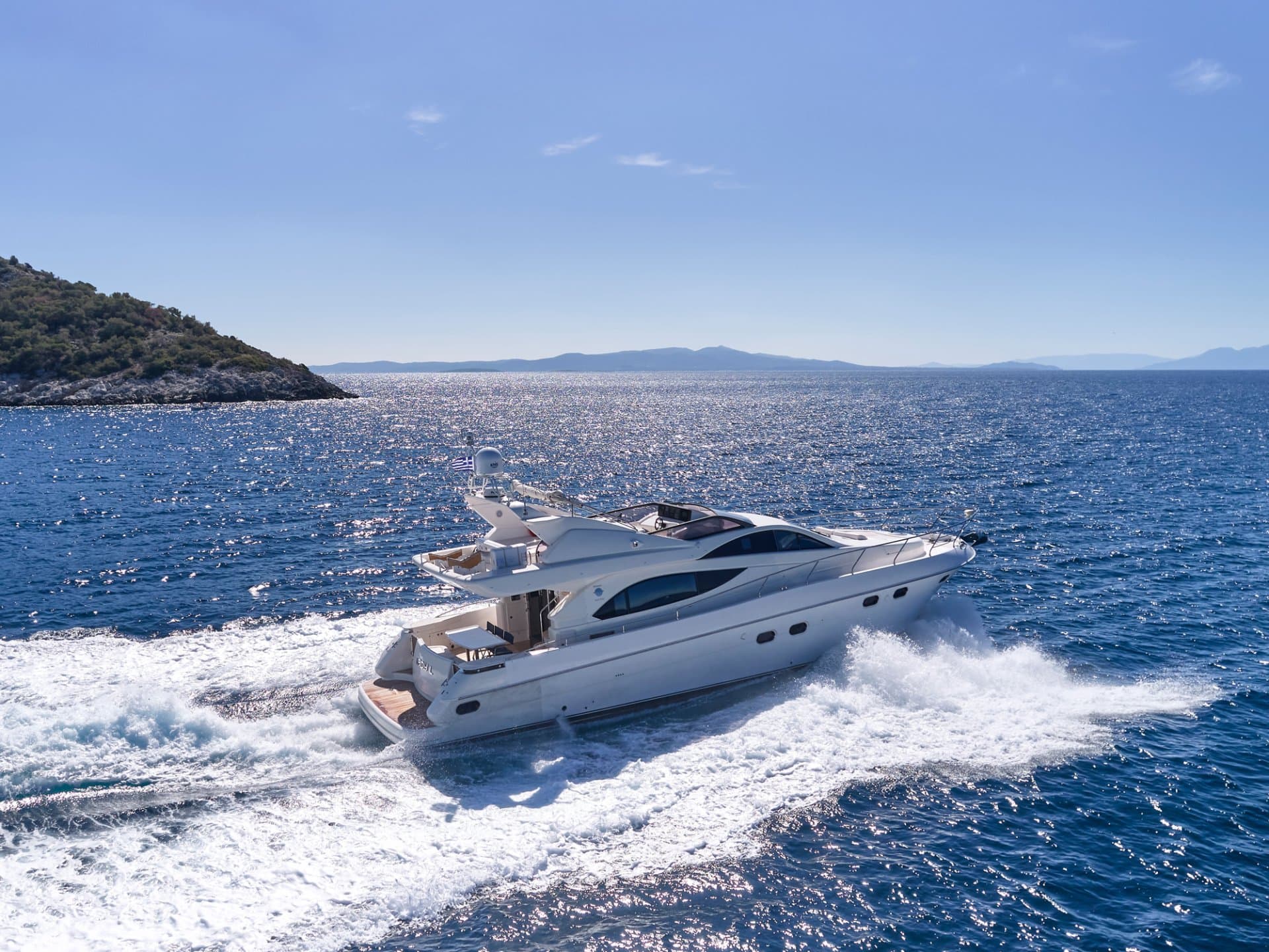 10% discount: Charter Lady L Cruising through Greece