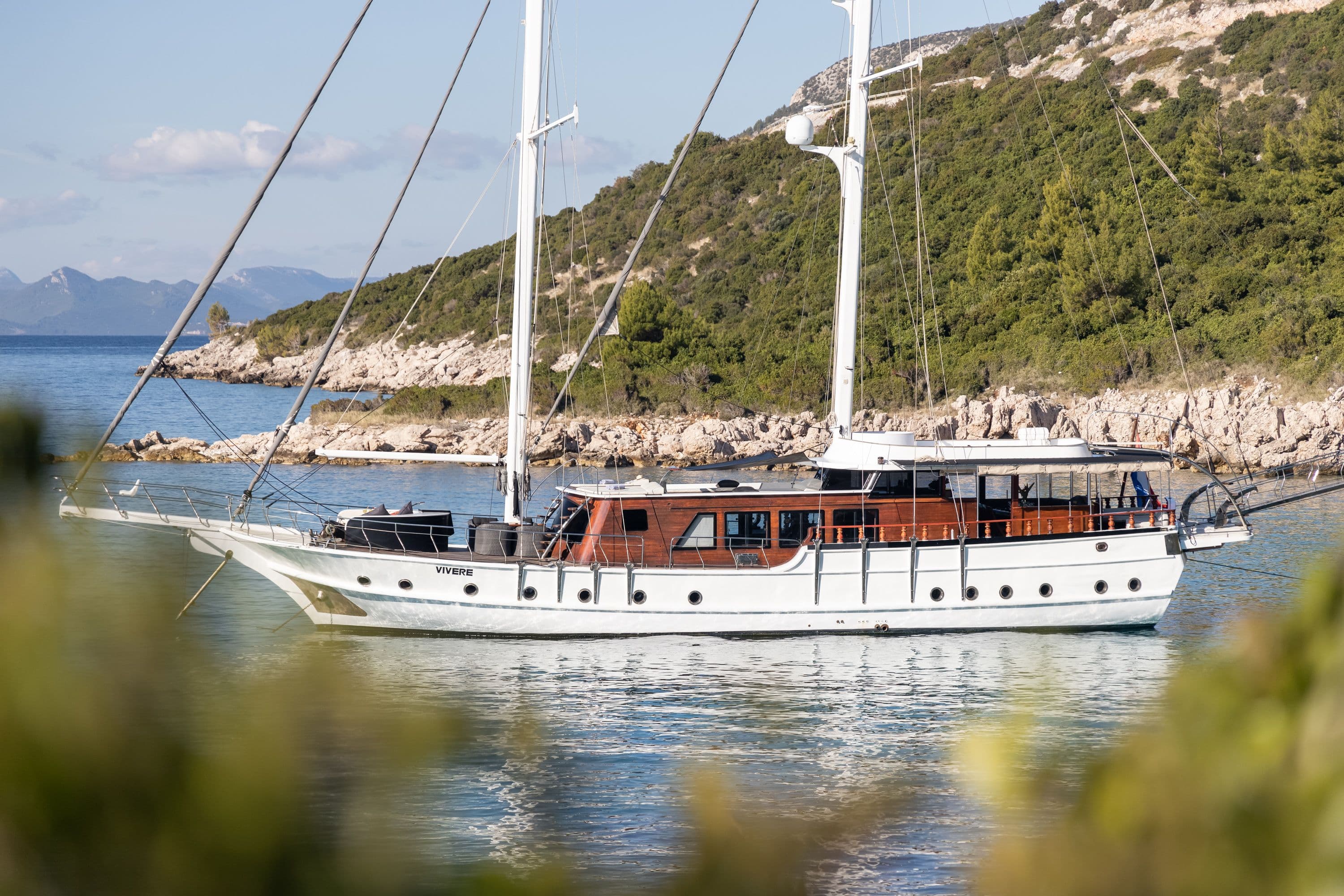 Charter Gulet Vivere: A Luxurious Escape in Croatia with Yacht Cloud
