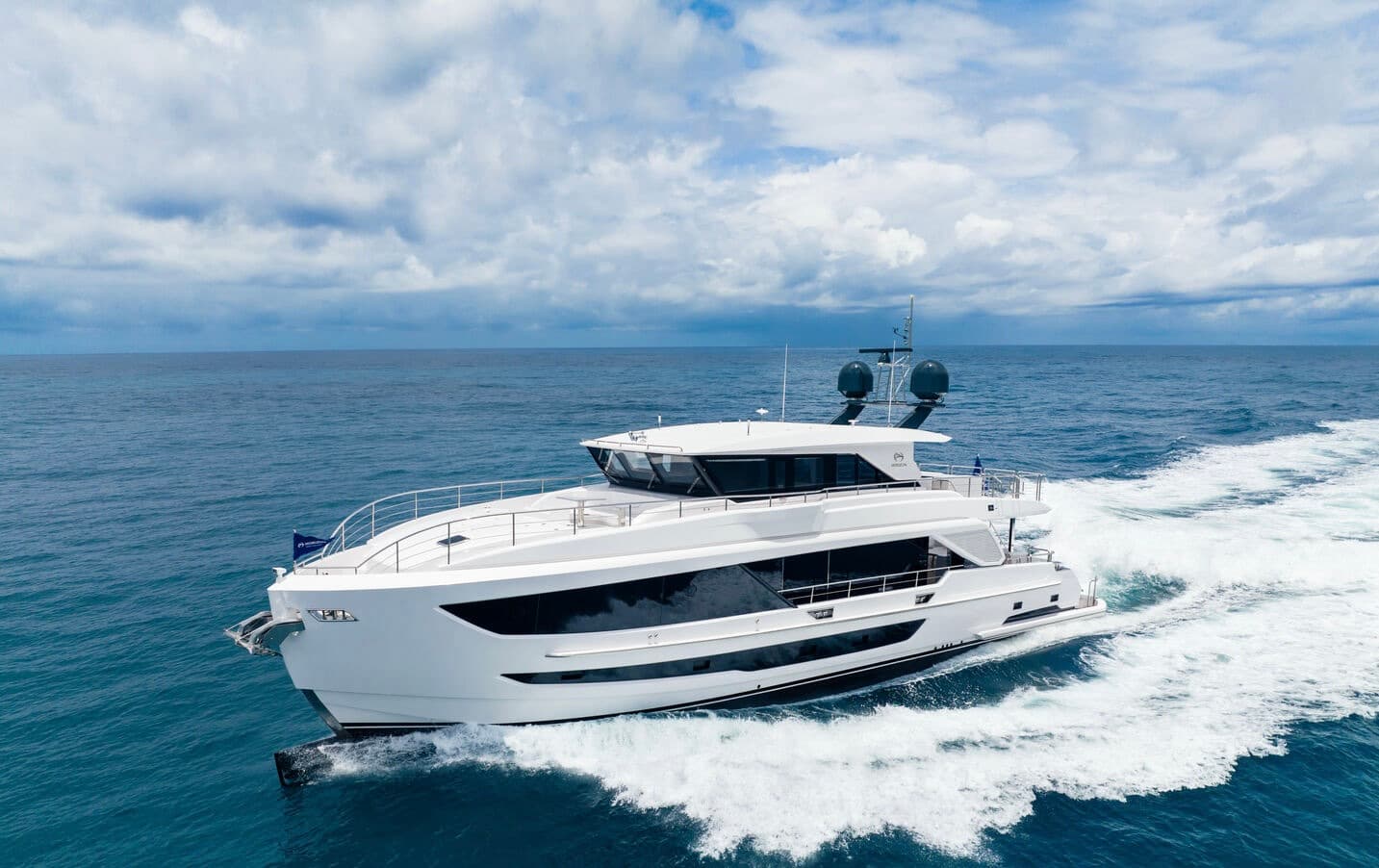 Charter S/Y AURA: A Luxurious 56ft Catamaran Experience in Greece