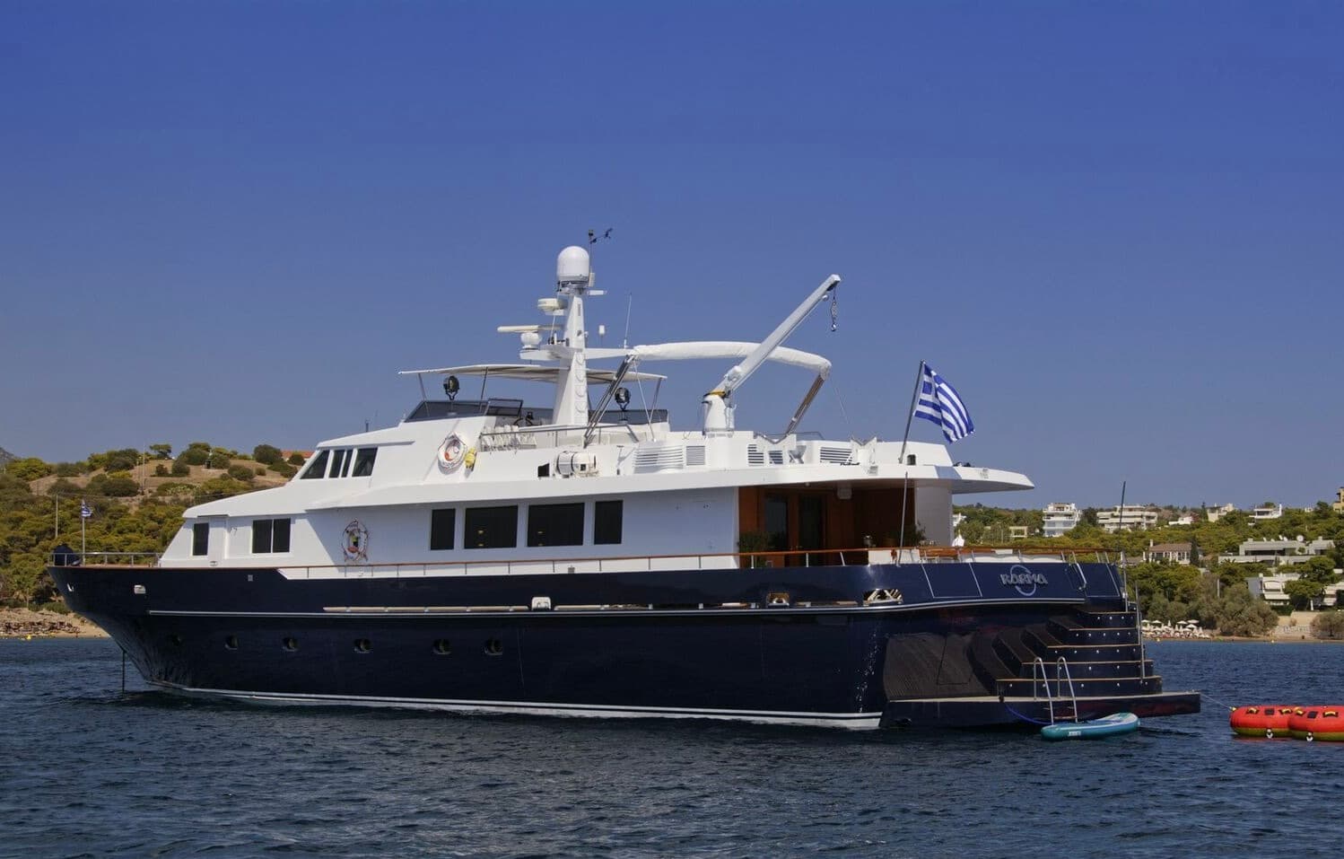 Charter M/Y KARMA: A Luxurious 30m PICCHIOTTI Yacht Experience in Greece
