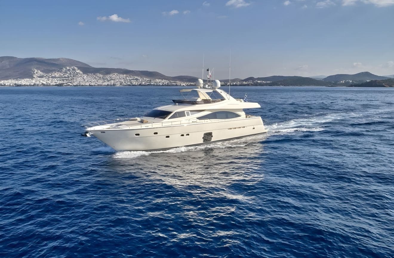 JULIE M: Fill the Last Summer Gap in June – Your Ultimate Greek Yachting Experience