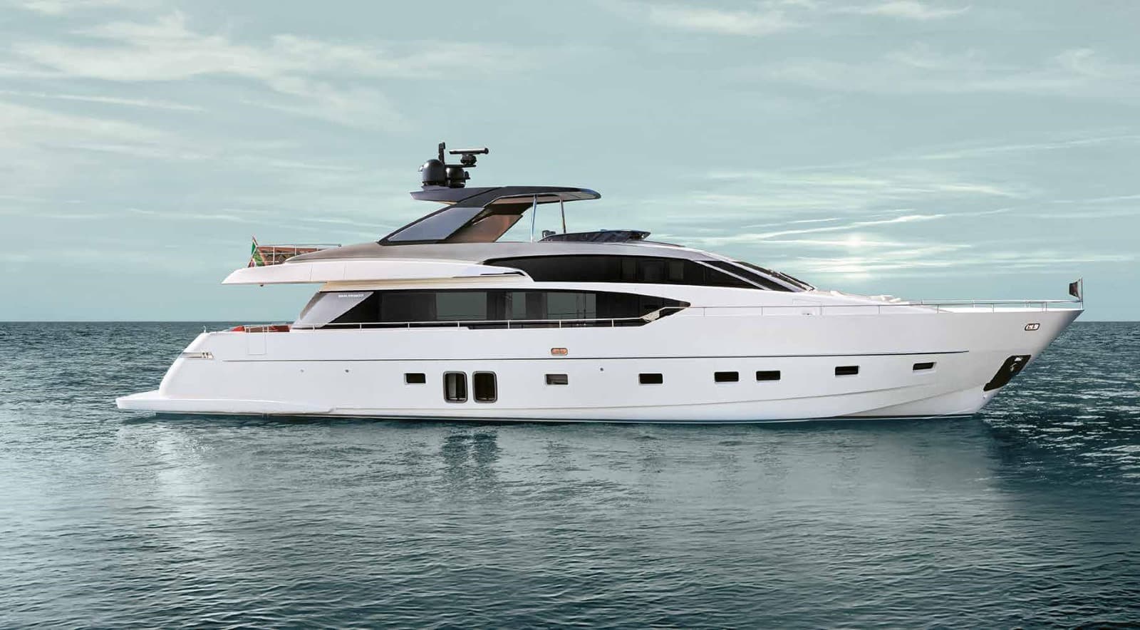 ASTRIMARE: Your Ultimate Sanlorenzo SL86 Yacht Charter Experience