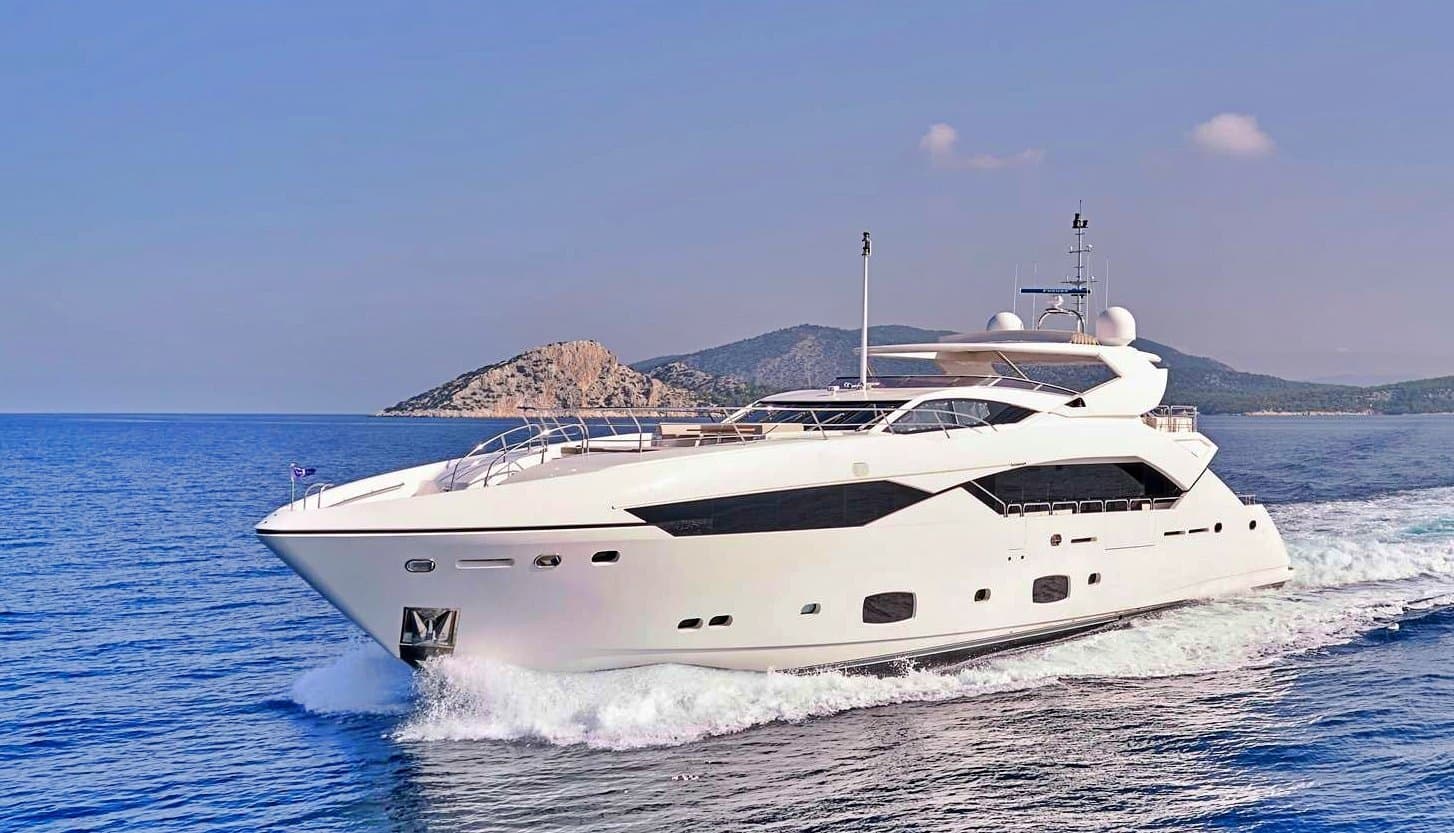 MAKANI II: Your Ultimate Superyacht Charter Experience in Greece