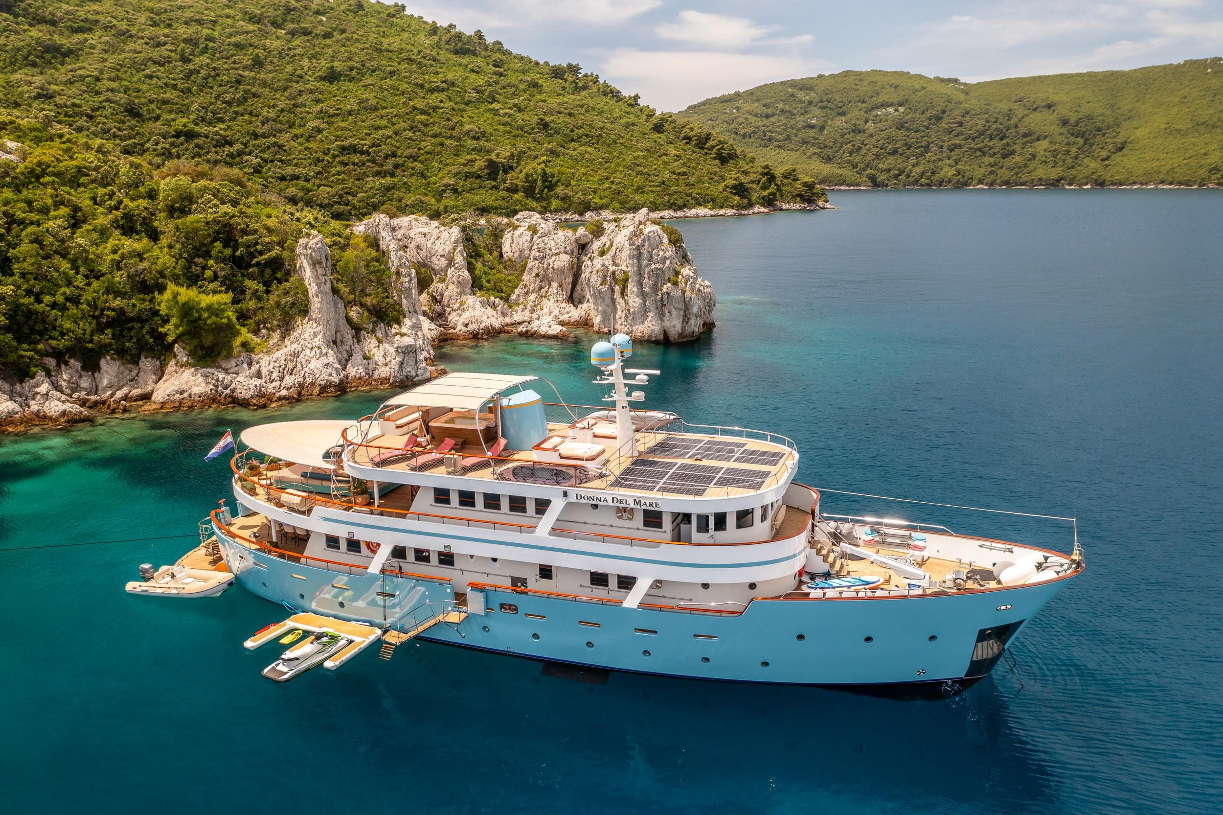 Discount: Charter the Luxurious Donna Del Mare in Croatia and Greece