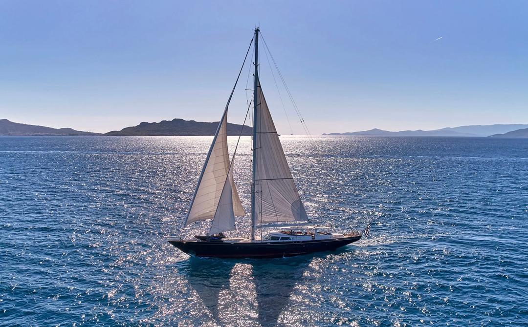 GITANA: 20% Discount for May & June Charters | Luxury Sailing Yacht Experience in Greece