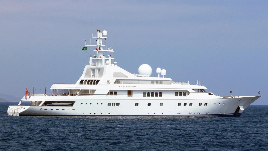 Charter the Exquisite M/Y Grand Ocean