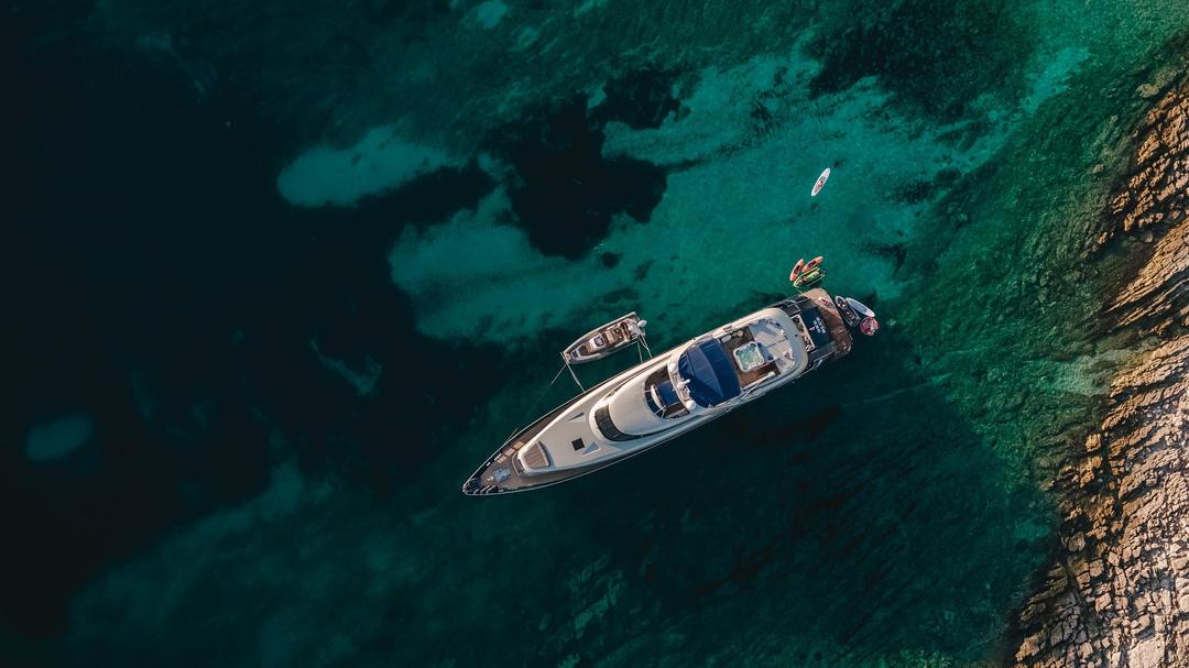 Charter MY One Blue: Discover Croatia’s Coastline with Yacht Cloud – 10% Off Charters Booked