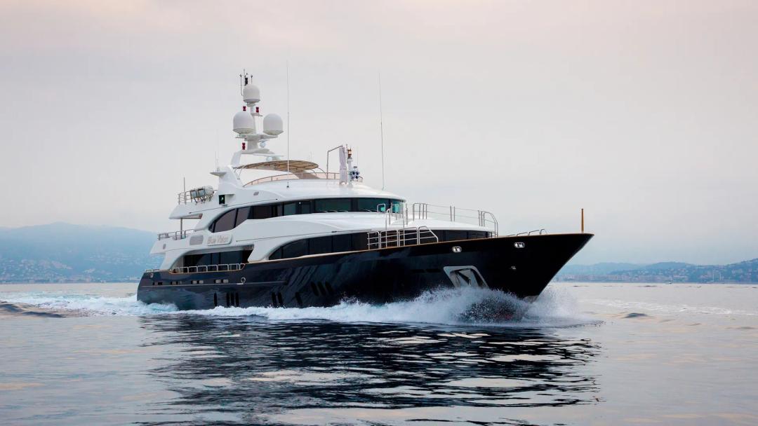 ARTHUR’S WAY: Luxury 145ft Benetti Yacht | Bahamas & Caribbean Charter 2025