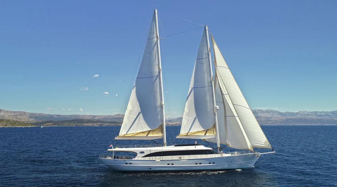 Charter ACAPELLA: 49m Sailing Yacht Croatia Escape – 10% Off May & June Charters