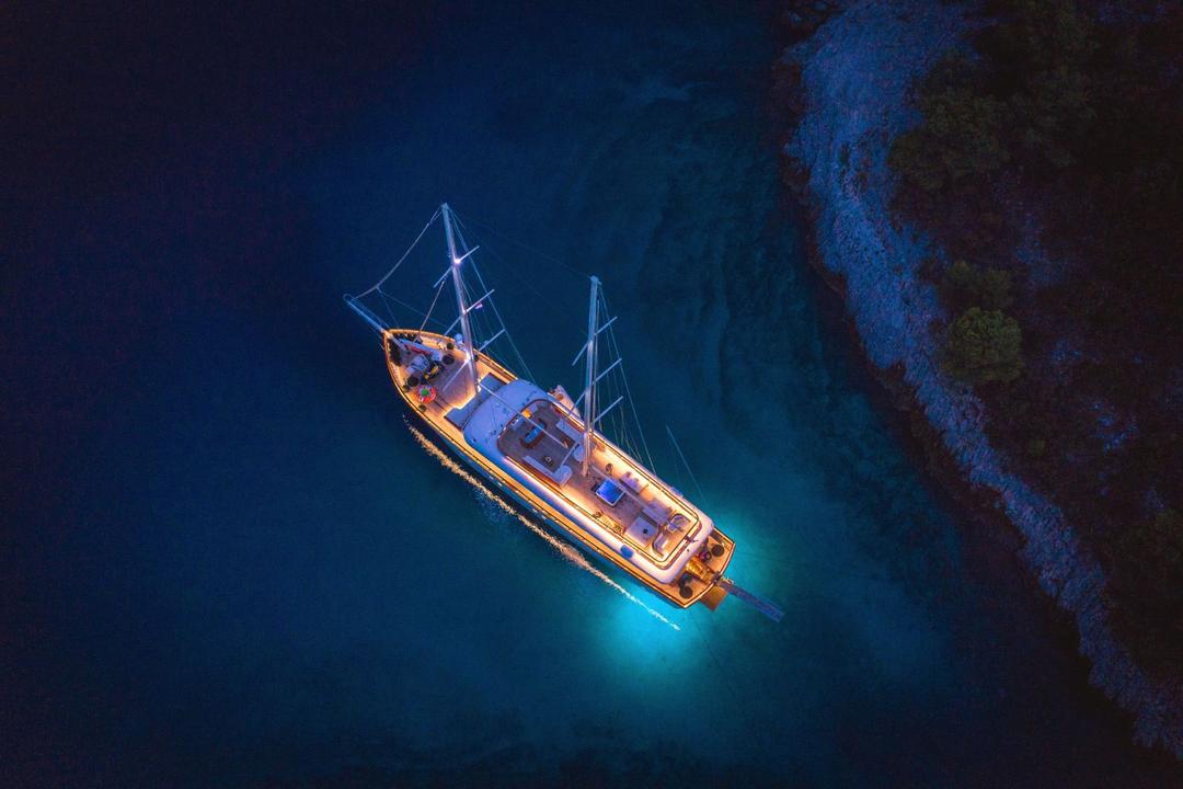SON DE MAR: Your Luxury Yacht Charter Experience in Croatia | Special 10% Discount