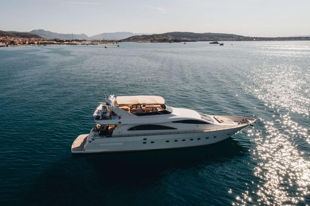 M/Y Lady Lona Cruise in Croatia & Montenegro