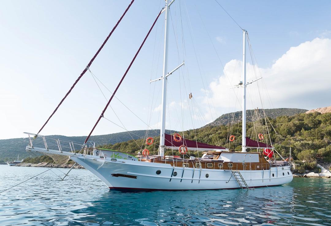 PRIMADONNA: Luxury 21m Sailing Yacht | Exclusive Turkish Coast Charters 2025