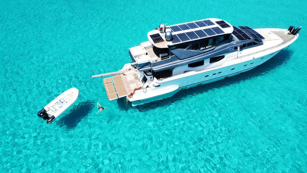 PRIME: Luxury 28m Rizzardi Yacht | Eco-Friendly Charters in Costa Smeralda 2025