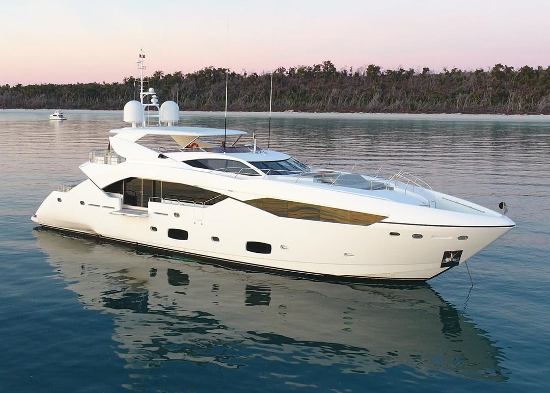 Discover Australia in Style: Charter the RASCAL, 35m Sunseeker in Whitsundays with Yacht Cloud