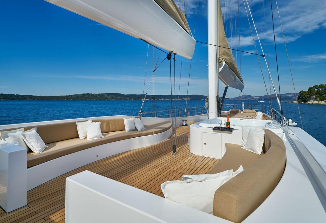 Pre-Season Yacht Charter Special: Explore Croatia Aboard ACAPELLA – 5% Off Weekly Rate