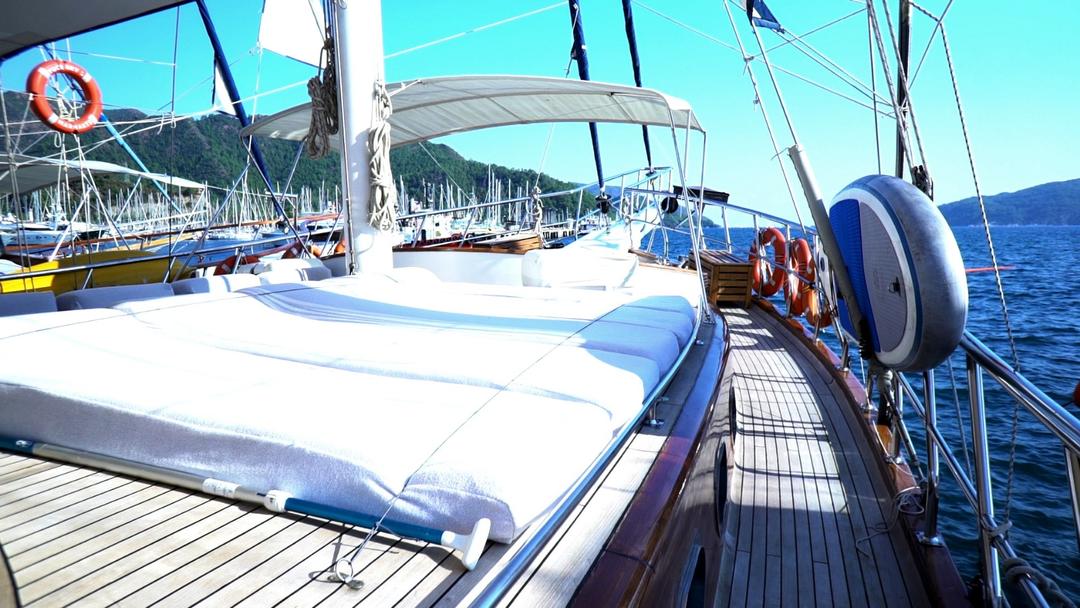 Spacious Deck