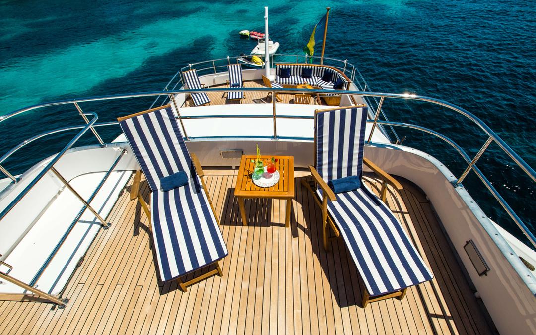 Relax under the sun