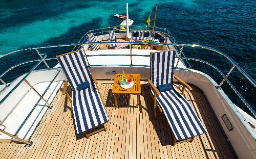 Relax under the sun
