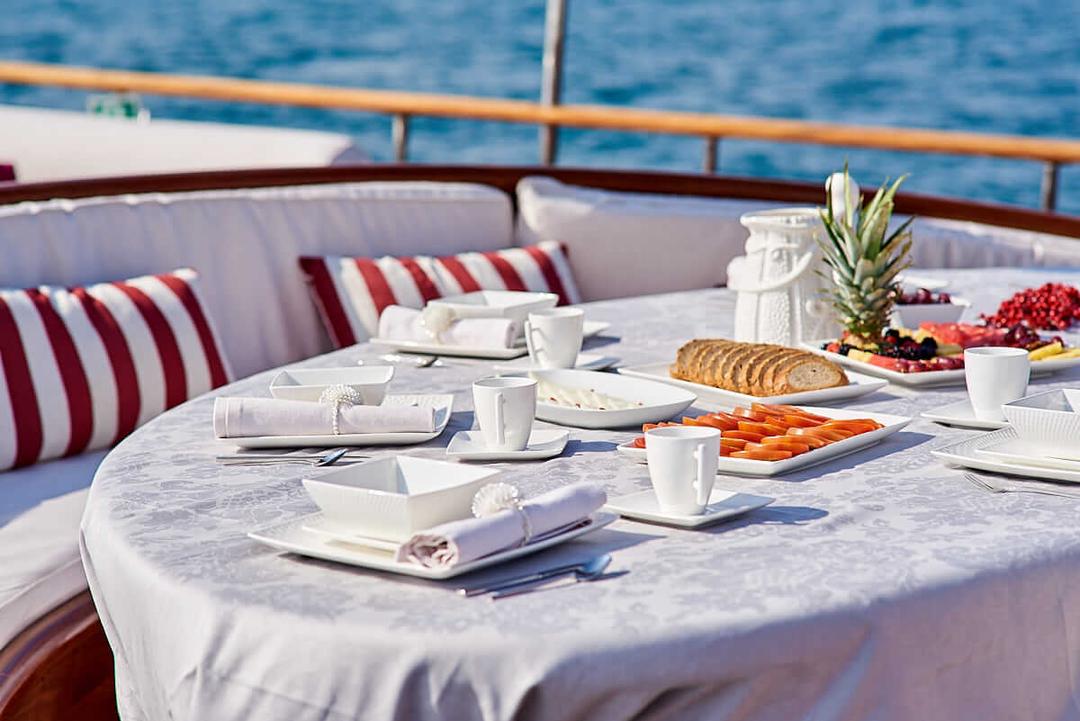 Alfresco Dining