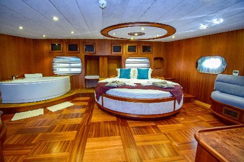 Luxurious Amenities