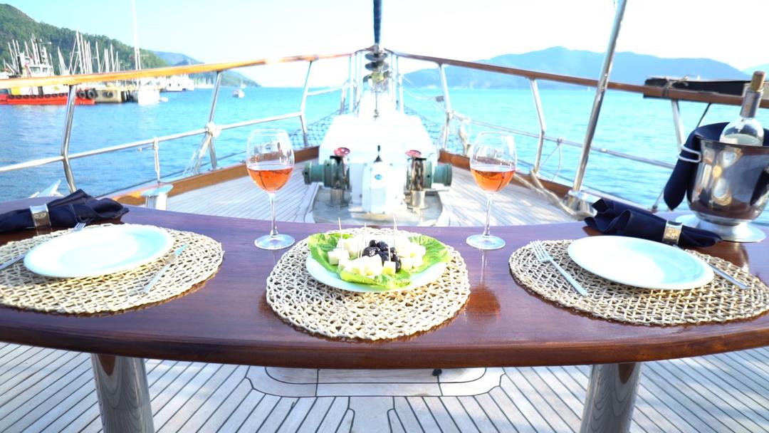 Indoor and Outdoor Dining