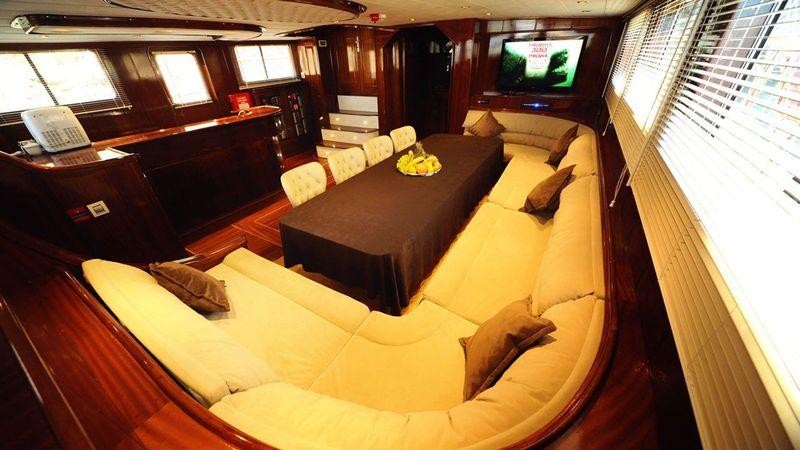 Fully Equipped Saloon